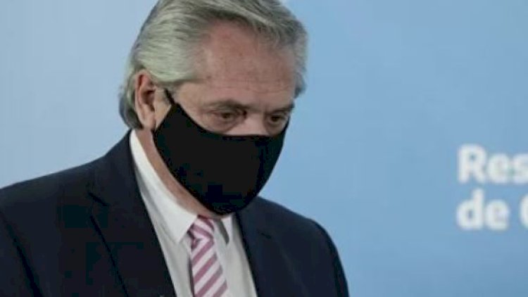    Argentina prezidentinin fotosu qalmaqal yaratdı   