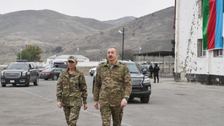    İlham Əliyev Kəlbəcər şəhərində dövlət bayrağımızı ucaltdı   