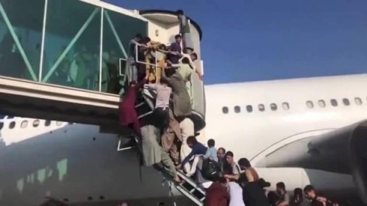    Kabil aeroportunda izdiham   - 40 nəfər öldü