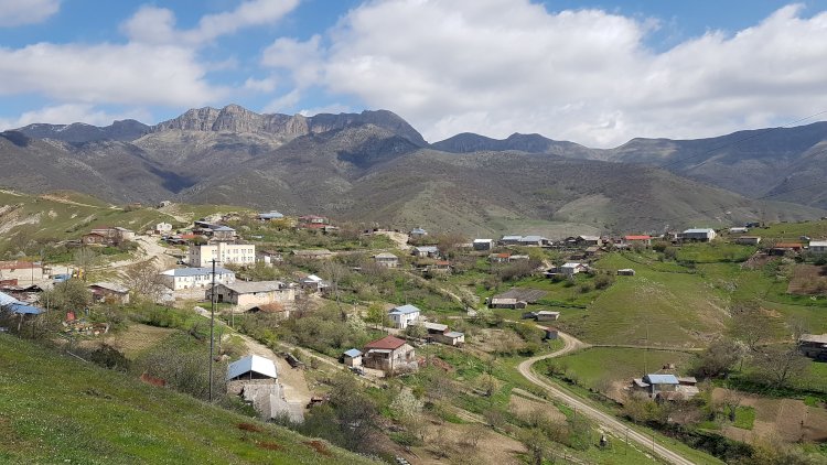    “Ermənilərin Şuşanın kəndini boşaltması Prezidentin son xəbərdarlığının nəticəsidir”   