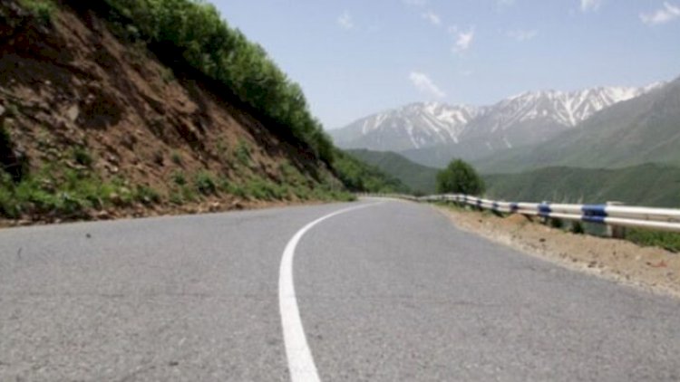    Qərbi Zəngəzurda kəndlilər yolu bağladı   - SƏBƏB