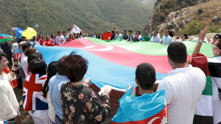    Dünya azərbaycanlıları Şuşada birləşdi...   