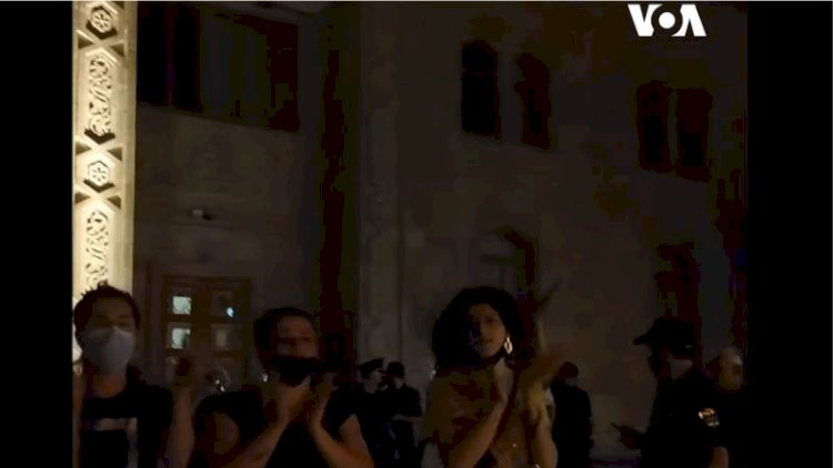    Transgenderlər Bakıda aksiya keçirib - Video   