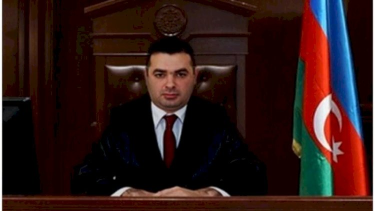    Valideynləri qızlarını öldürən hakimi bağışladılar:   “Onu azad edin“