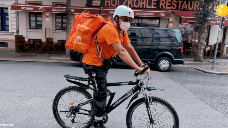    Sabiq nazir hazırda dolanmaq üçün pizza satır   