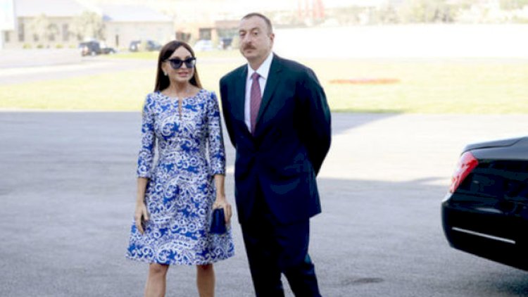   İlham Əliyev və xanımı Şuşada Üzeyir Hacıbəylinin heykəlinin açılışında iştirak etdilər   