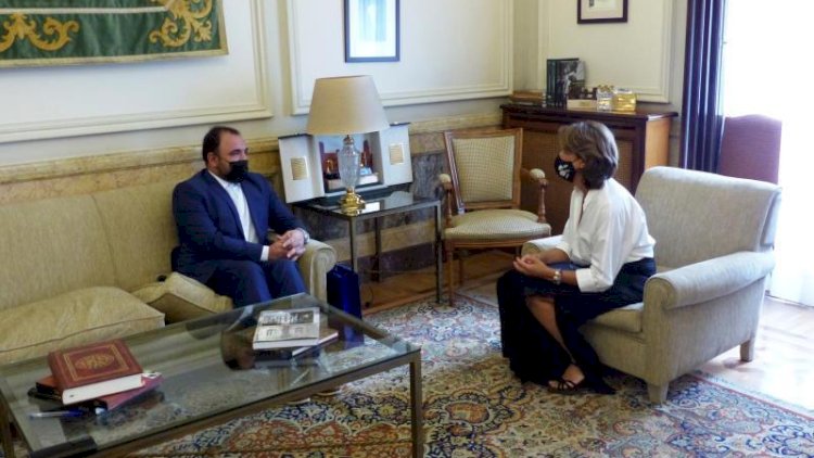    Keçmiş Baş prokuror İspaniyada sığınacaq tapdı   