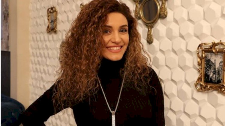   Şairin oğlu od saçdı: “Ayıbdır!“   