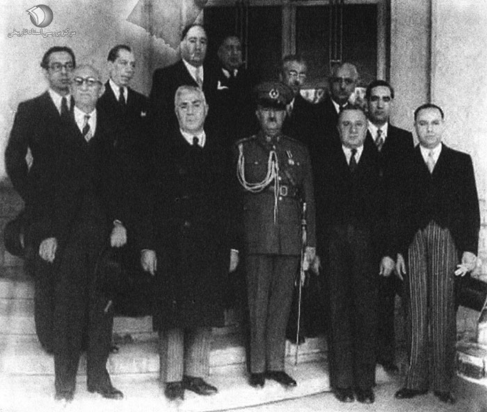 İranın keçmiş Baş naziri: 