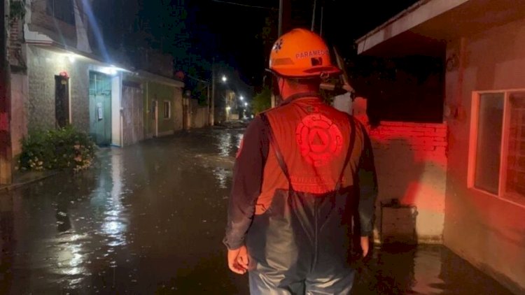    Meksikada daşqın 4 nəfərin həyatına son qoydu   