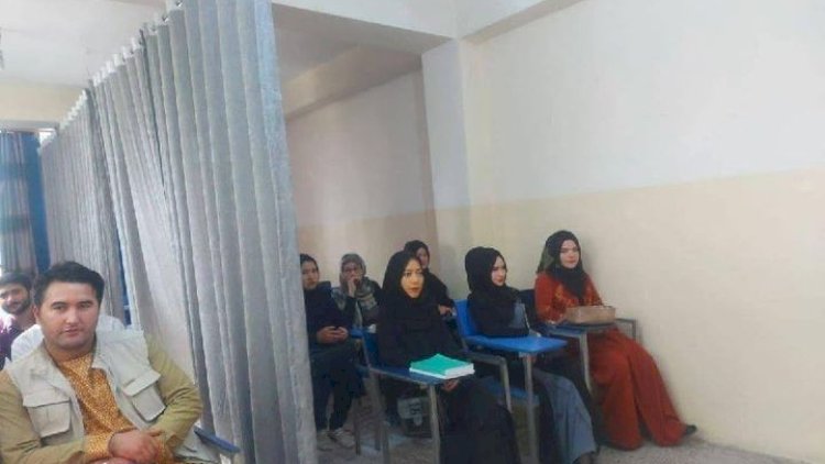    “Taliban“ dövründə təhsil: oğlanlarla qızlar arasında pərdə çəkildi   