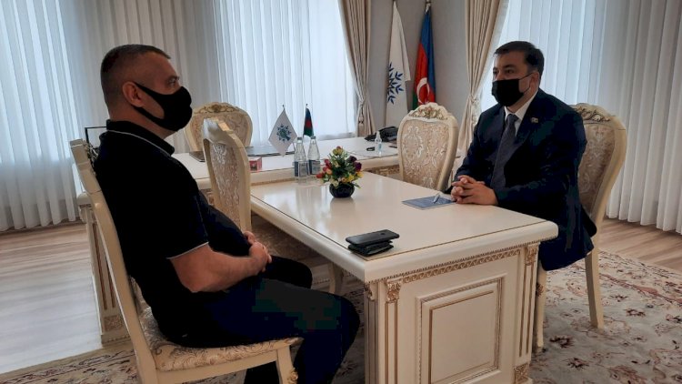    Deputat Emin Hacıyev növbəti dəfə seçiciləri ilə görüşüb   - Fotolar