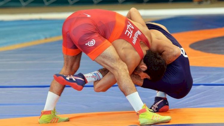    Gənc güləşçilərimiz Avropa çempionatında iki qızıl medal qazandı - Foto   