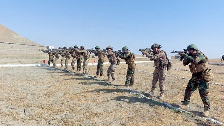    Azərbaycan, Türkiyə və Pakistan xüsusi təyinatlıları təlimdə müxtəlif silahlardan atəş açdı - Video   