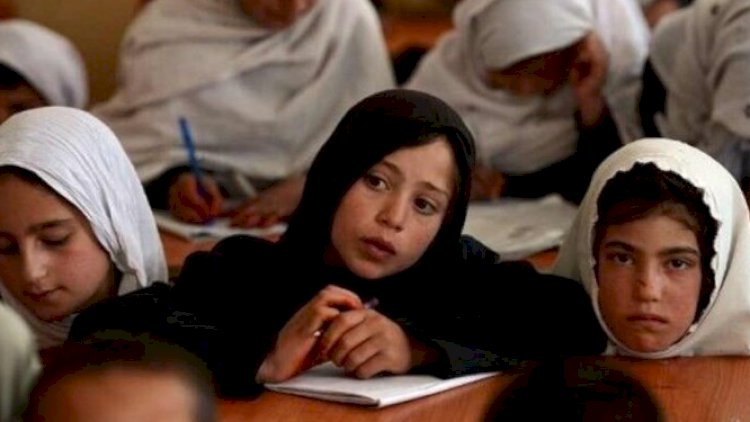    Əfqanıstanda yeni dərs ili qadınlarsız başladı   