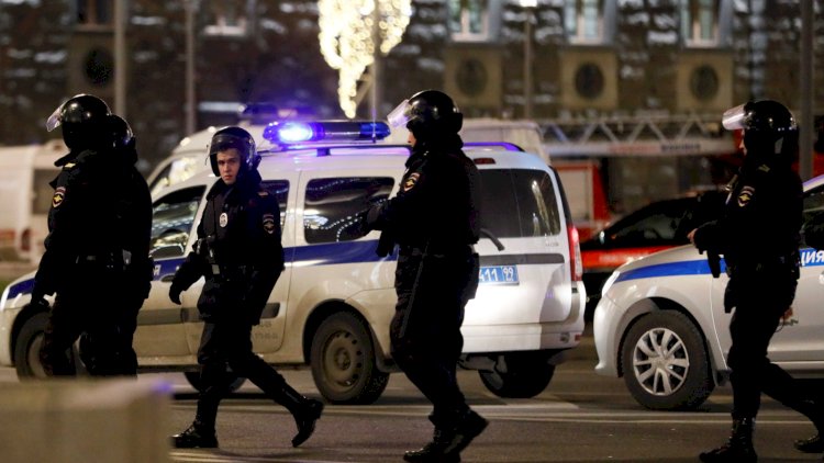    Son dəqiqə: Universitetdə terror aktı -  3 tələbə öldü   + Video