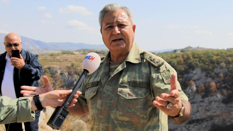    Xalq artisti oğlunun şəhid olduğu yerdə: “Salam, oğlum“   - Video