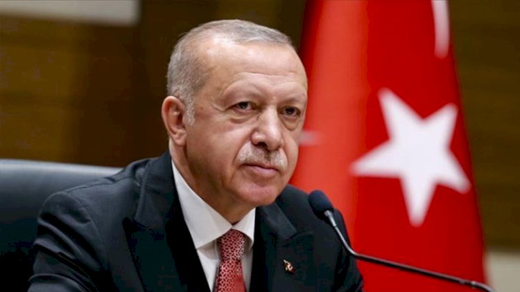    Açılmış qapını bir də yumruqla vurub açmaq Ərdoğanın nəyinə lazımdır?   