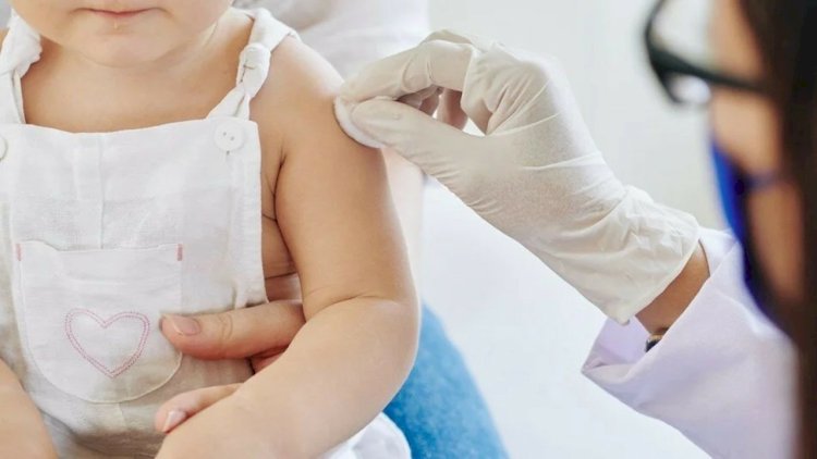    Bir aylıq körpəyə səhvən koronavirus peyvəndi vuruldu   