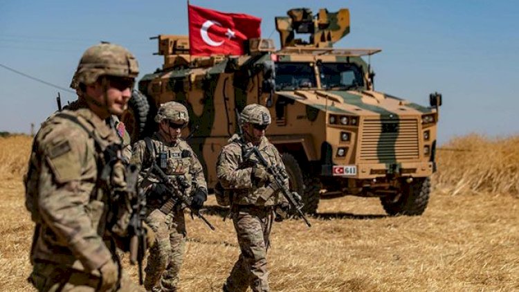    Türkiyə İranla sərhədə qoşun yığır   