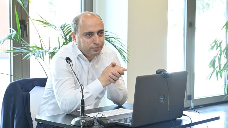    “Düşünmürəm ki, onlar məni alçaltdı...“   - Nazir