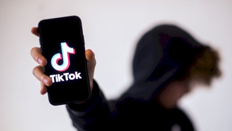    19 yaşlı “Tik-Tok” femomeni faciəvi şəkildə öldü   