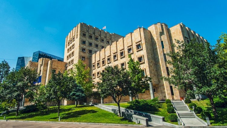    Gürcü prokurorluğu Saakaşviliyə görə daha 2 nəfəri həbs etdi   