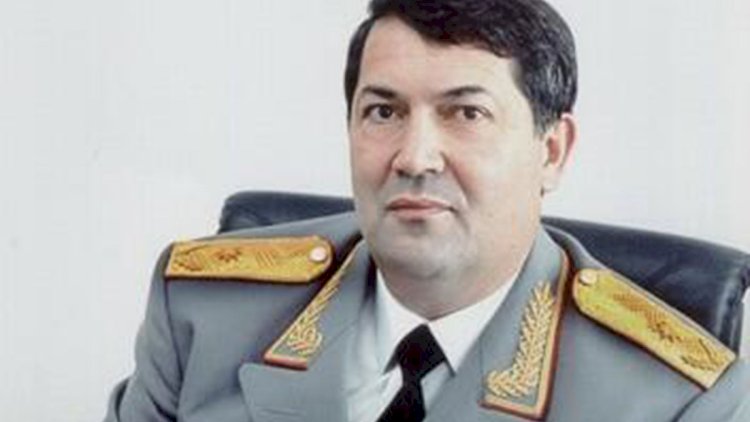    Nazir Ramiz Zeynalovun bacısı oğlunu işdən çıxardı   