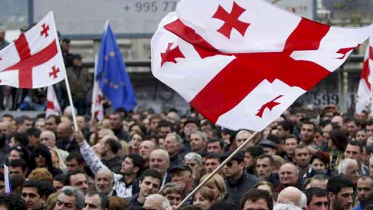    Gürcüstanda seçkilərin nəticələrinə etiraz əlaməti olaraq aksiya keçiriləcək   