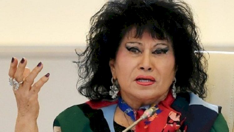    Rəşad İlyasovdan Zeynəb Xanlarova ilə bağlı paylaşım: “Türkiyə prezidenti qızıl kəmər bağışlayıb“   