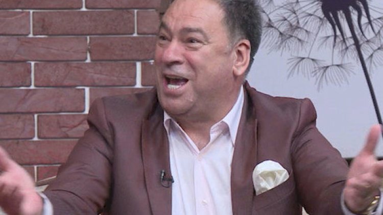    Əlikram Mənzurə ilə toy üstündə davasından danışdı   