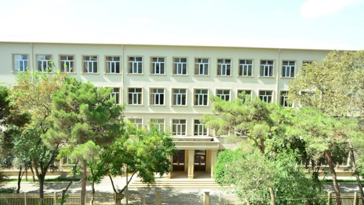    Bakıda məşhur məktəb koronavirusa görə bağlandı   