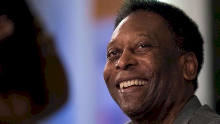    81 yaşlı Pele yaşıl meydanlara dönür   