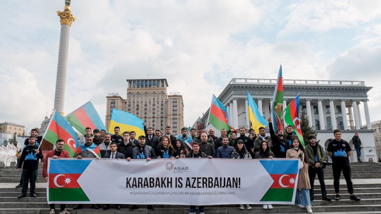    Ermənilərin törətdiyi hərbi cinayətlərlə bağlı Kiyevdə aksiya keçirilib   