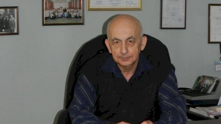    Saakaşvilinin atasını infarkt vurdu   