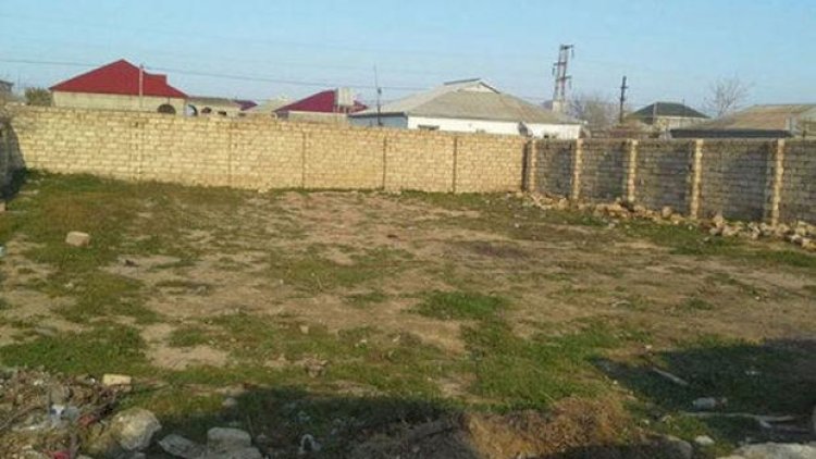    Bakıda torpaq ucuzlaşdı   