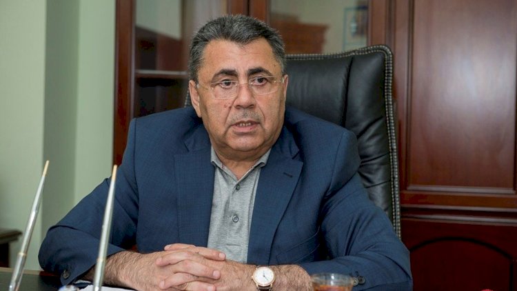    Bir cümlədə 6 səhv buraxan deputat günahı sürücünün üstünə atdı   - İşdən çıxardı