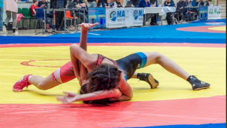   11 yaşlı azərbaycanlı qız Finlandiya çempionu oldu   
