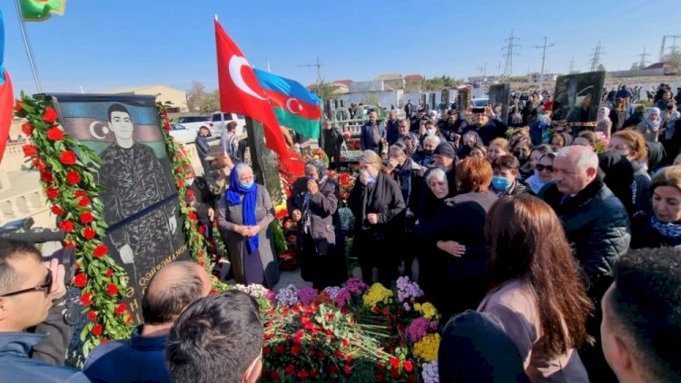    Suraxanıda şəhidin anım günü qeyd olundu   - Fotolar
