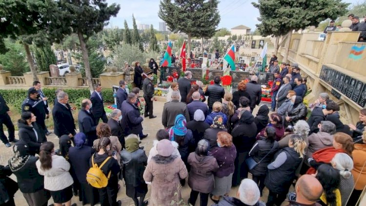    Suraxanıda daha bir şəhidin anım günü qeyd olundu   - Fotolar