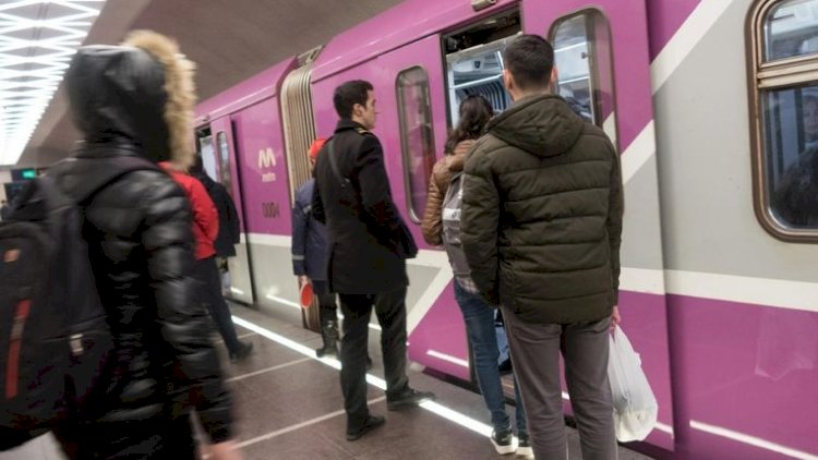    FHN metrodakı tüstülənmə ilə bağlı məlumat yaydı   