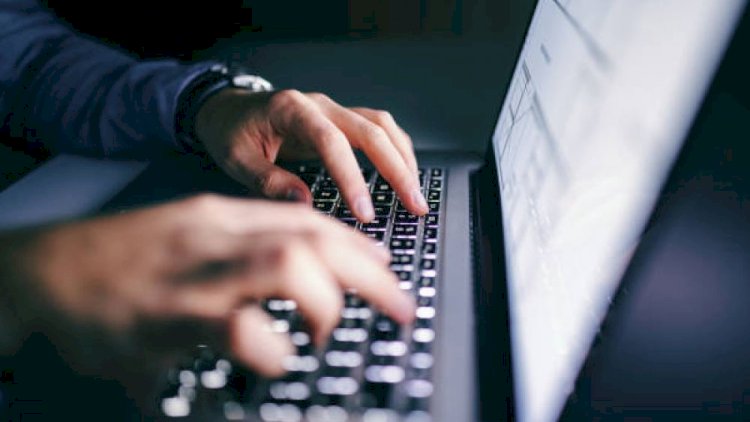    Bu universitetdə 2 qrup distant təhsilə keçdi   
