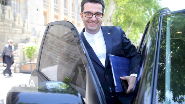   İran səfiri Azərbaycan rəsmiləri ilə görüşdü   