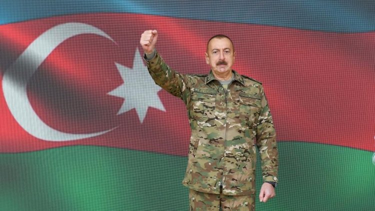    Zəfər gününə həsr olunmuş mahnı - Video   