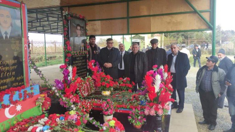    Doğum günü şəhid olan Nicat məzarı başında anıldı   - Fotolar