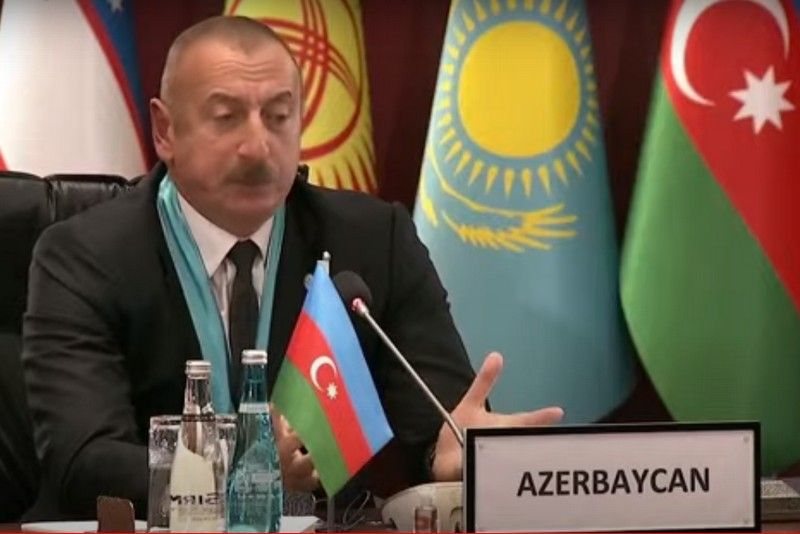 İlham Əliyevə Türk Dünyasının Ali nişanı təqdim edildi  