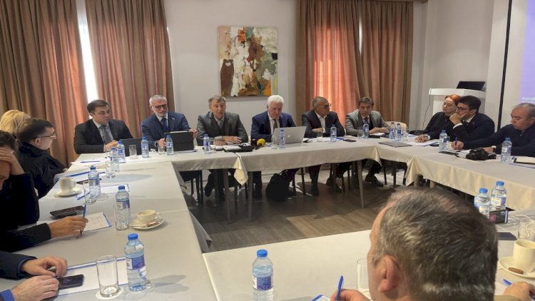    Azərbaycan və Rusiya politoloqlarının iştirakı ilə Şuşada beynəlxalq konfrans keçirilir - Foto   