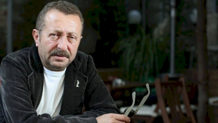    “Aktrisa şillə vurdu, qulaq zərim yırtıldı”   
