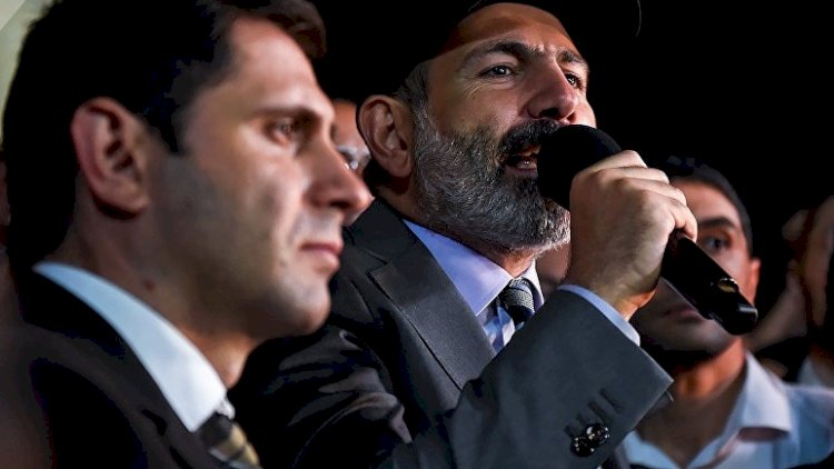    Ermənistanın yeni müdafiə naziriylə bağlı şok fakt:   Adam bıçaqlayıb
