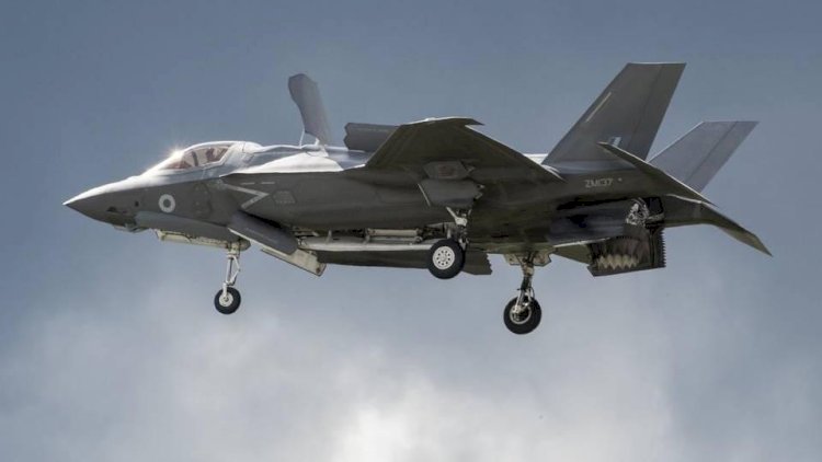    F-35 qırıcısı Aralıq dənizinə düşdü   